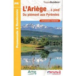 Carte randonnée ARIEGE DU PIEMONT AUX PYRENEES A PIED D009
